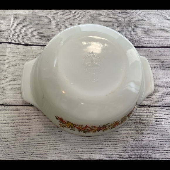 Vintage Anchor Hocking Fire King  1 QT Glass Dish Vegetable Print White Green - Picture 3 of 8